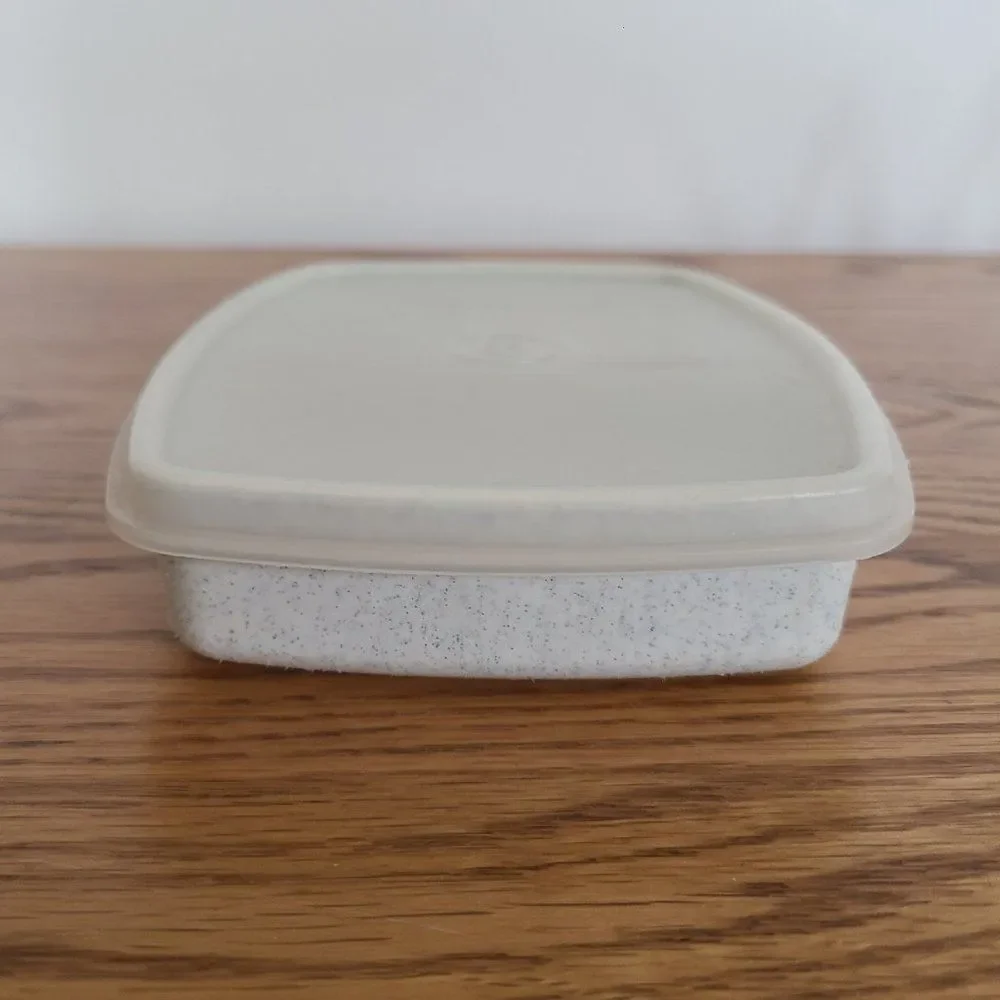 Tupperware Duo - Jr Store N Pour Cereal and Lid PLUS Slim Packette Divided Lunch